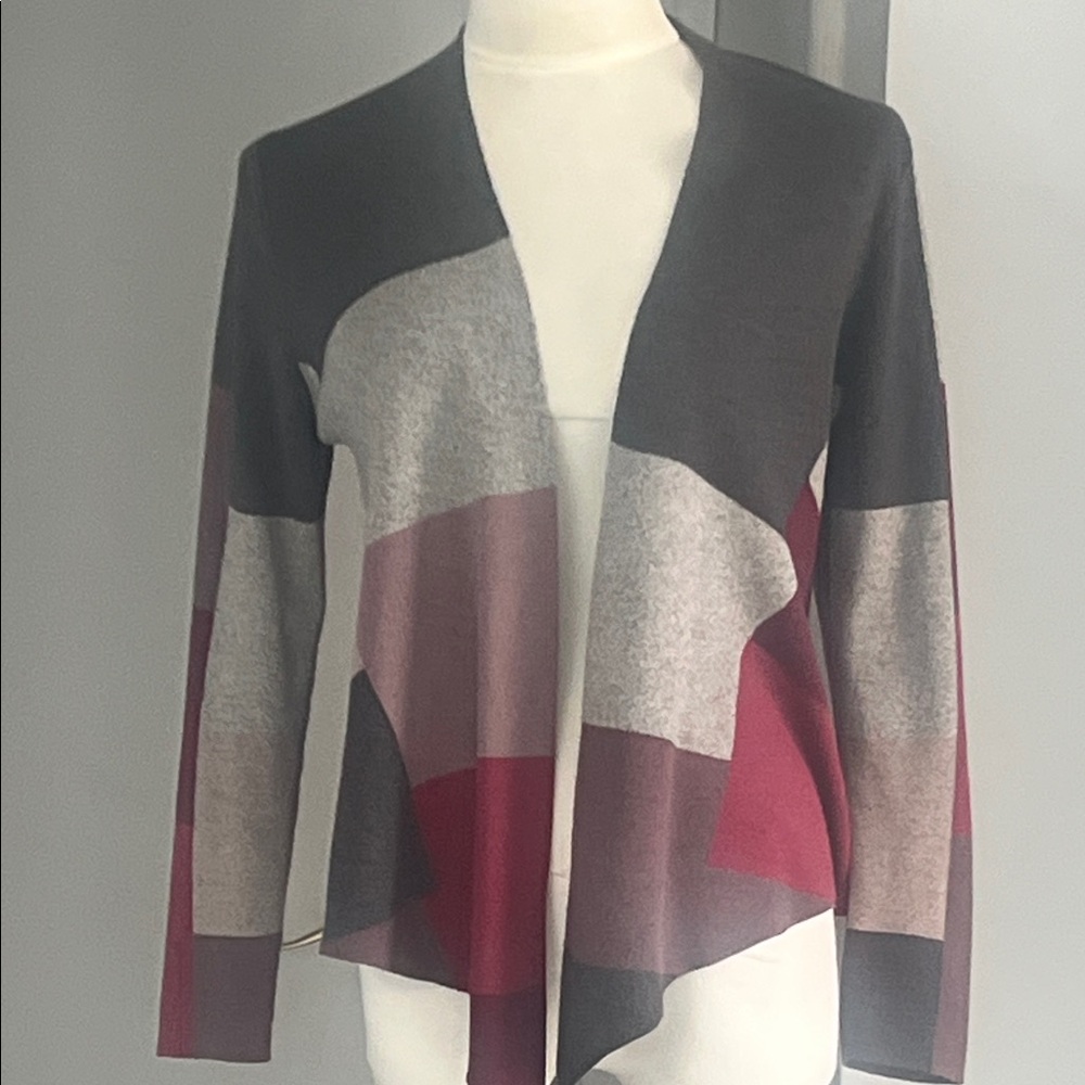 NIC+ZOE Open-Front Geometric Colorblock Cardigan in Gray & Burgundy Petite Mediu